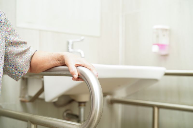 Pull Handle Installation