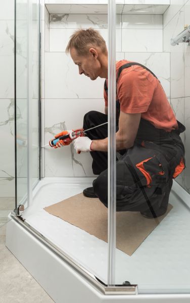 Shower Caulking Repair in East Lansing