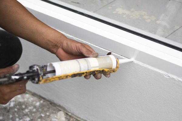 Window Caulking Replacement in East Lansing